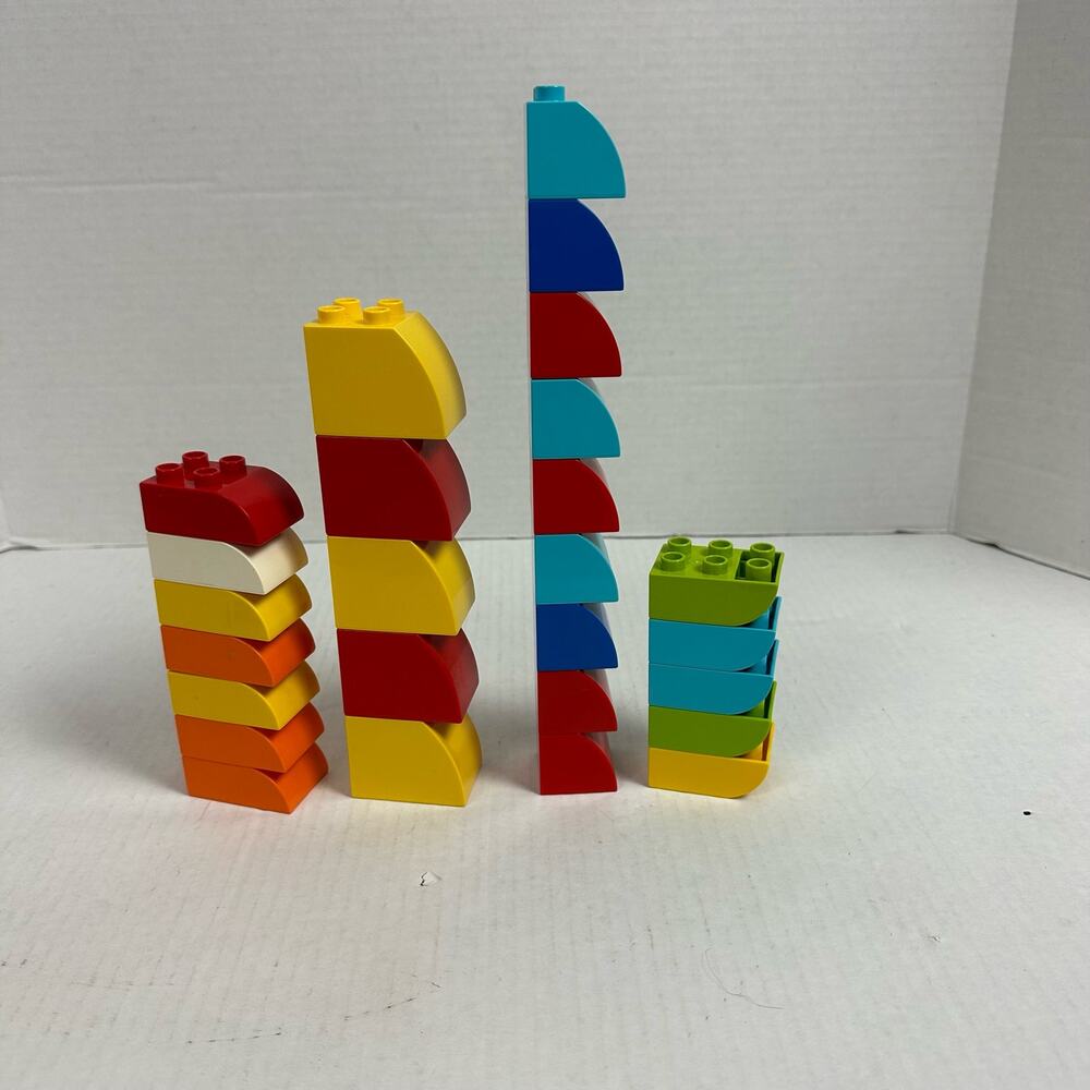 Duplos Lot of 26 Curved Top Slope Blocks Bricks Assorted Sizes Colors - Picture 9 of 9